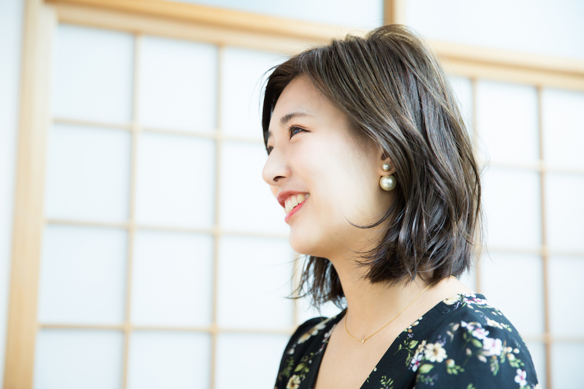 星綾美さん インタビュー風景